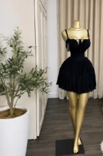 mini black dress